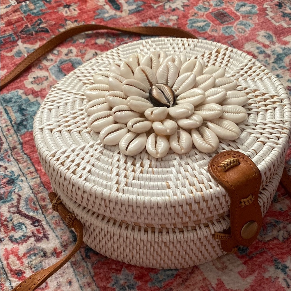 Brown and White Spiral Pattern Crossbody Bag